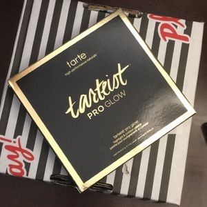 Tarte highlight/contour pallet